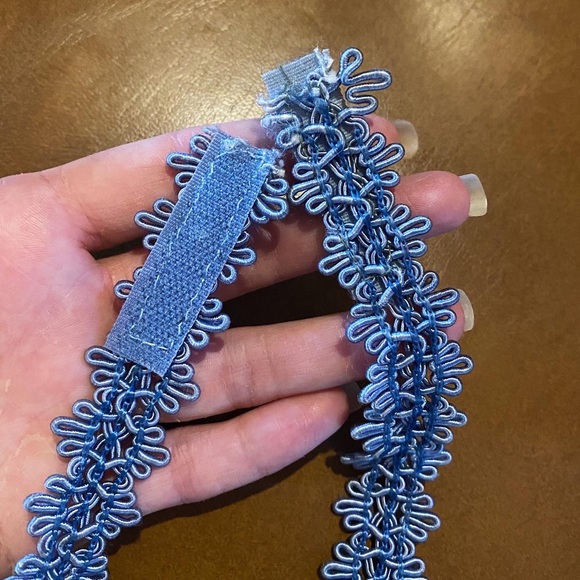 90s Baby Blue Choker with Heart Charm - Picture 3 of 8